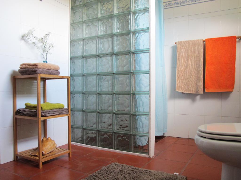 Bisbis House Pension Porto Moniz Buitenkant foto