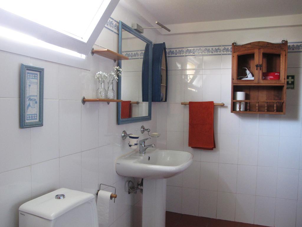 Bisbis House Pension Porto Moniz Buitenkant foto